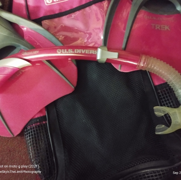 US Divers Diva II Mask Island Dry, Snorkel Treck Fins Scuba Set - Picture 3 of 8